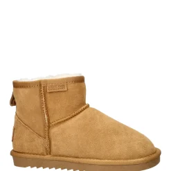 Ashly Mid kids gevoerde boot