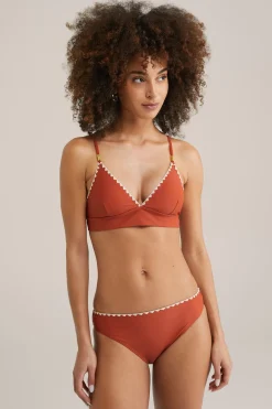bikinitop met embroidery