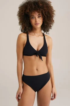bikinitop met structuur
