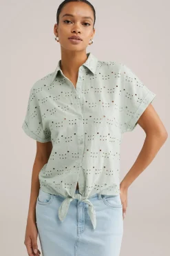 blouse met embroidery