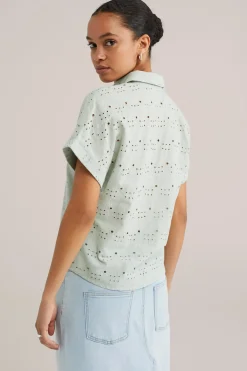 blouse met embroidery