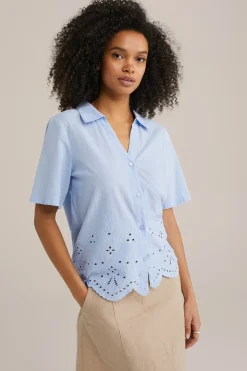 blouse met embroidery