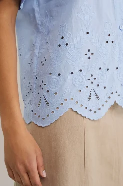 blouse met embroidery