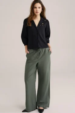 blouse met embroidery