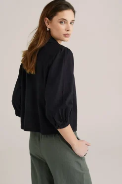 blouse met embroidery