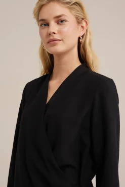 blouse met sluitdetail