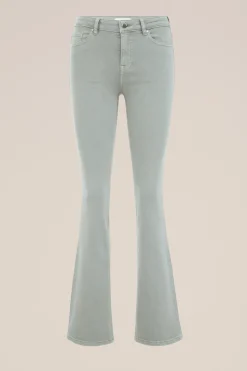 bootcut jeans