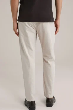 chino met structuur