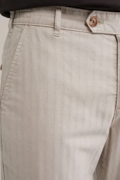 chino met structuur