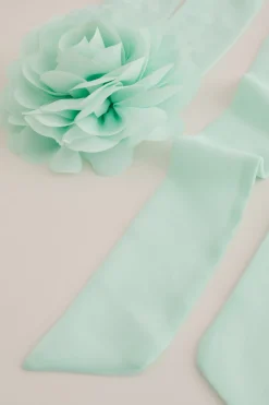 Corsage met bloem
