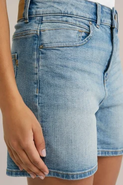high rise denim short met comfortstretch