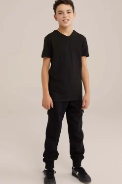 Jongens basic T-shirt met V-hals