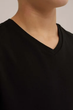 Jongens basic T-shirt met V-hals