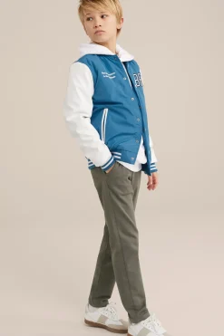 Jongens slim fit chino van jogkwaliteit