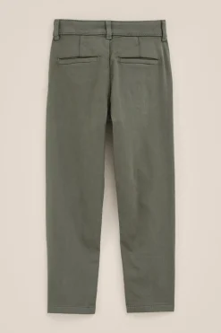 Jongens slim fit chino van jogkwaliteit