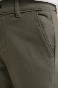 Jongens slim fit chino van jogkwaliteit