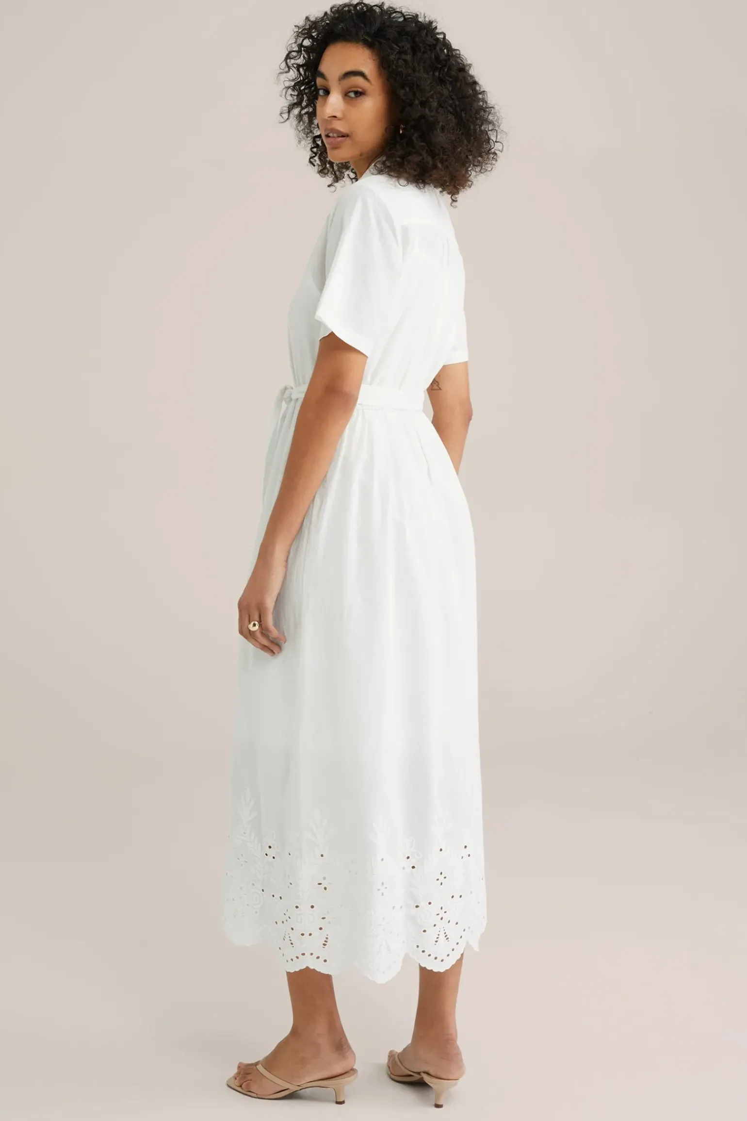 jurk met embroidery
