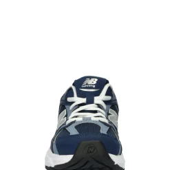kids sneaker