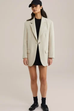 loose fit blazer