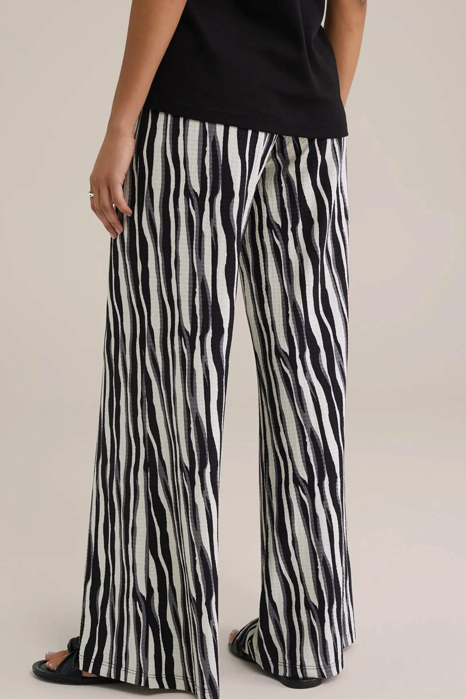 Loose fit broek met dessin