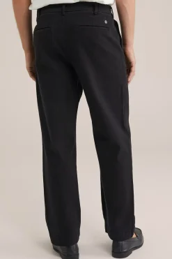loose fit chino met stretch