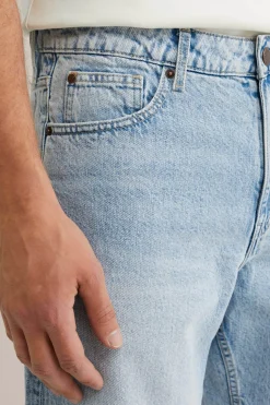 loose fit denimshort