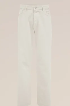 loose fit jeans