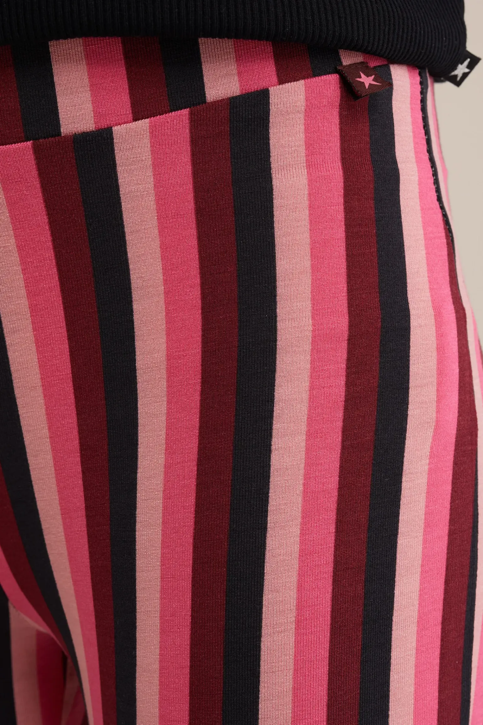 Meisjes flared legging met dessin