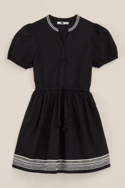 Meisjes jurk met embroidery