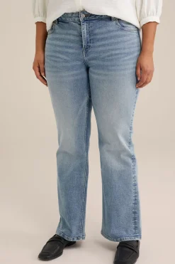 Mid rise bootcut jeans met superstretch - Curve