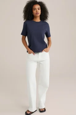 oversized T-shirt