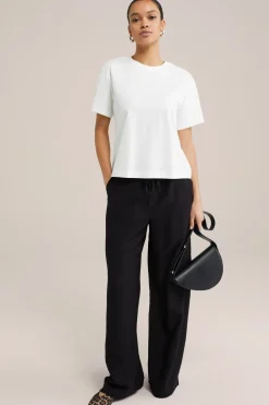 oversized T-shirt