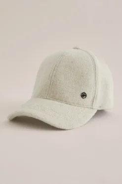 pet met wollen look