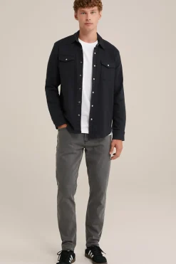 Rain ready slim fit jeans met medium stretch