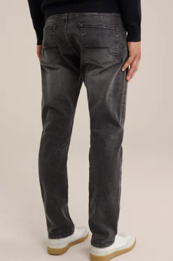 regular fit jeans met medium stretch