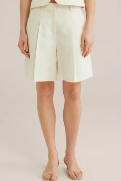 regular fit short - THE ICONIC SHORTS
