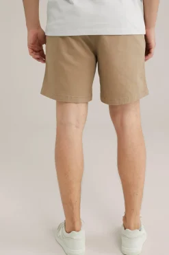 Relaxed fit chinoshort