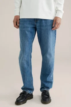 Relaxed fit jeans met medium stretch
