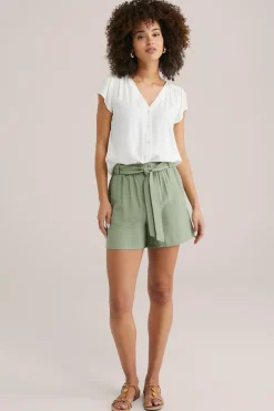 relaxed fit short