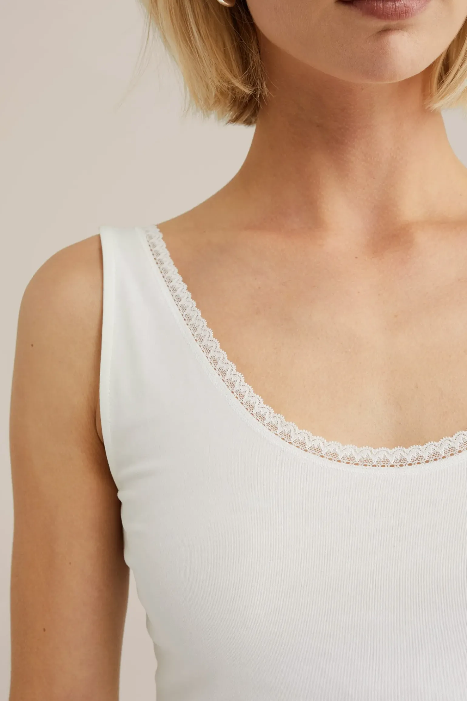 singlet met kant