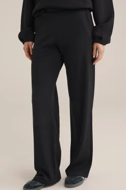 Slim fit broek met structuur
