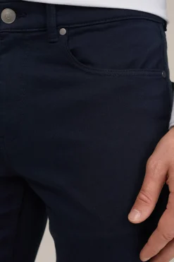 Slim fit broek van jog kwaliteit