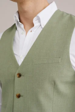 slim fit gilet