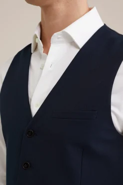 slim fit gilet