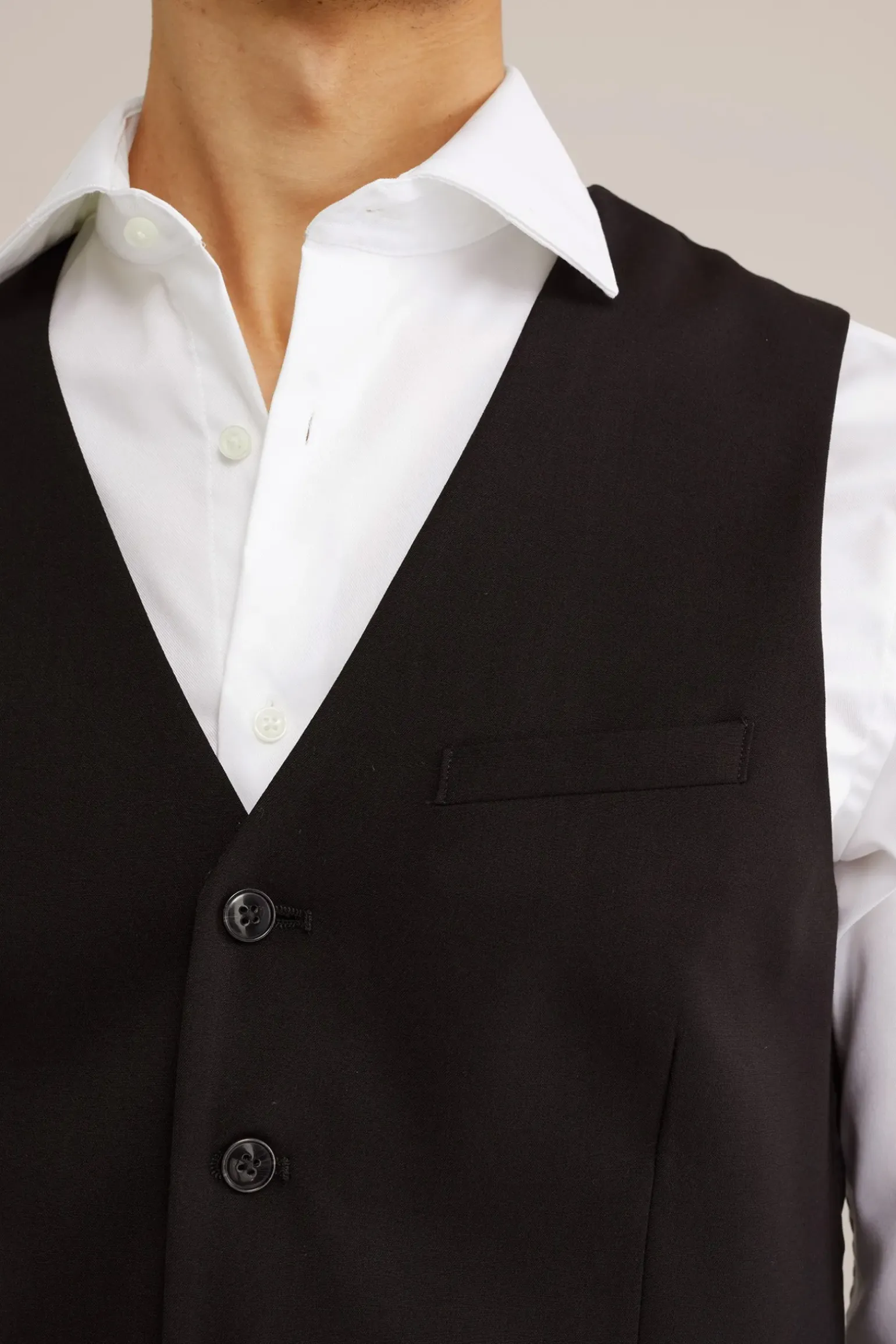 slim fit gilet