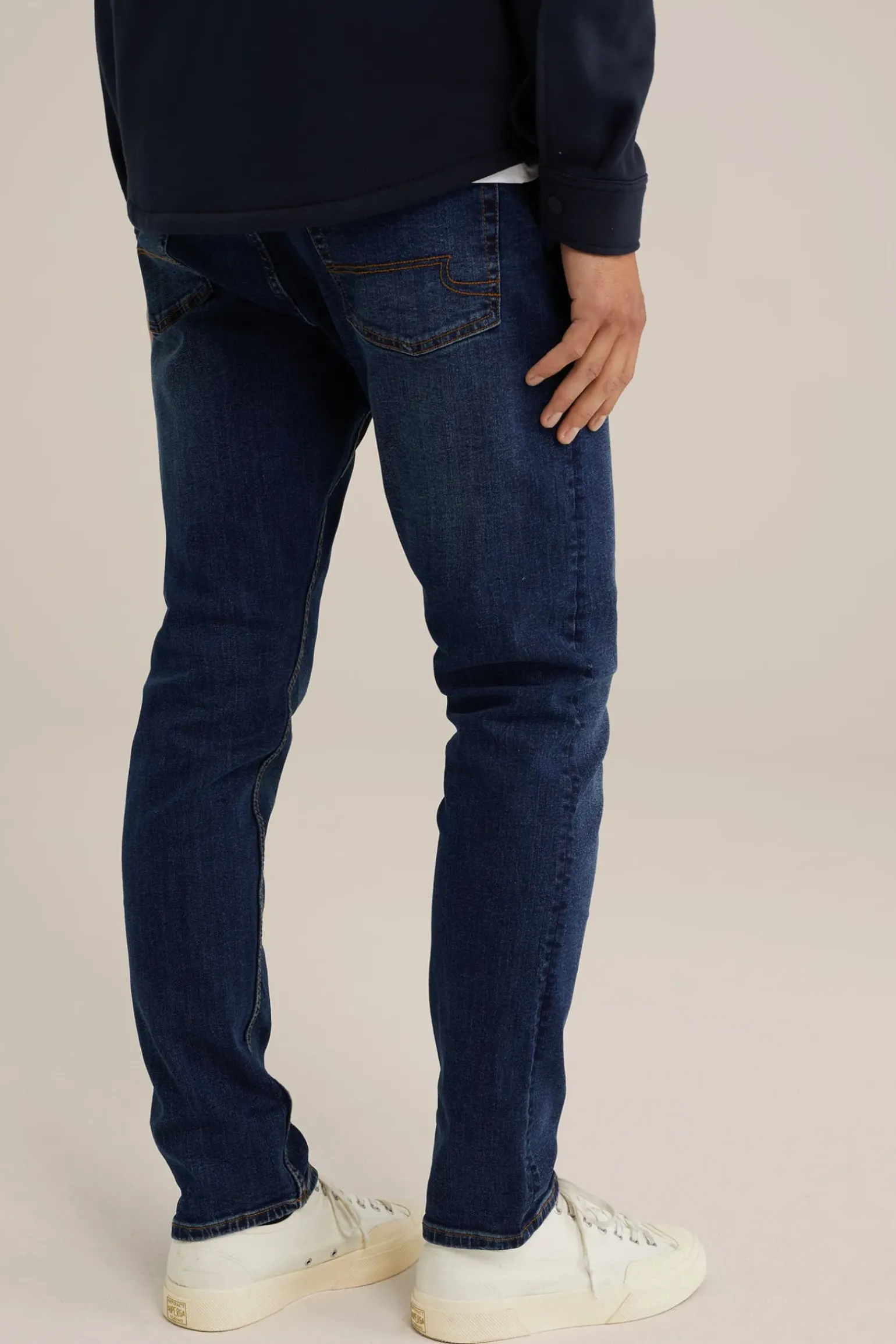 slim fit jeans met medium stretch