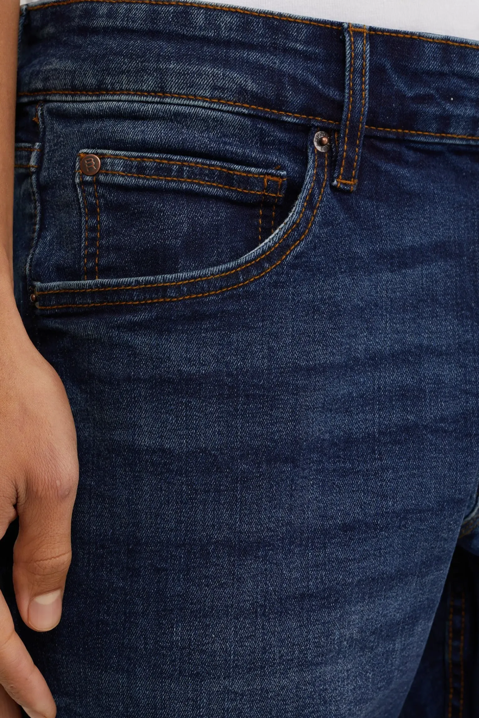 slim fit jeans met medium stretch