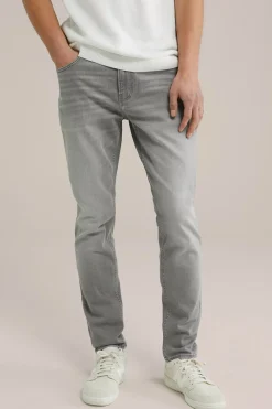 slim fit jeans met medium stretch