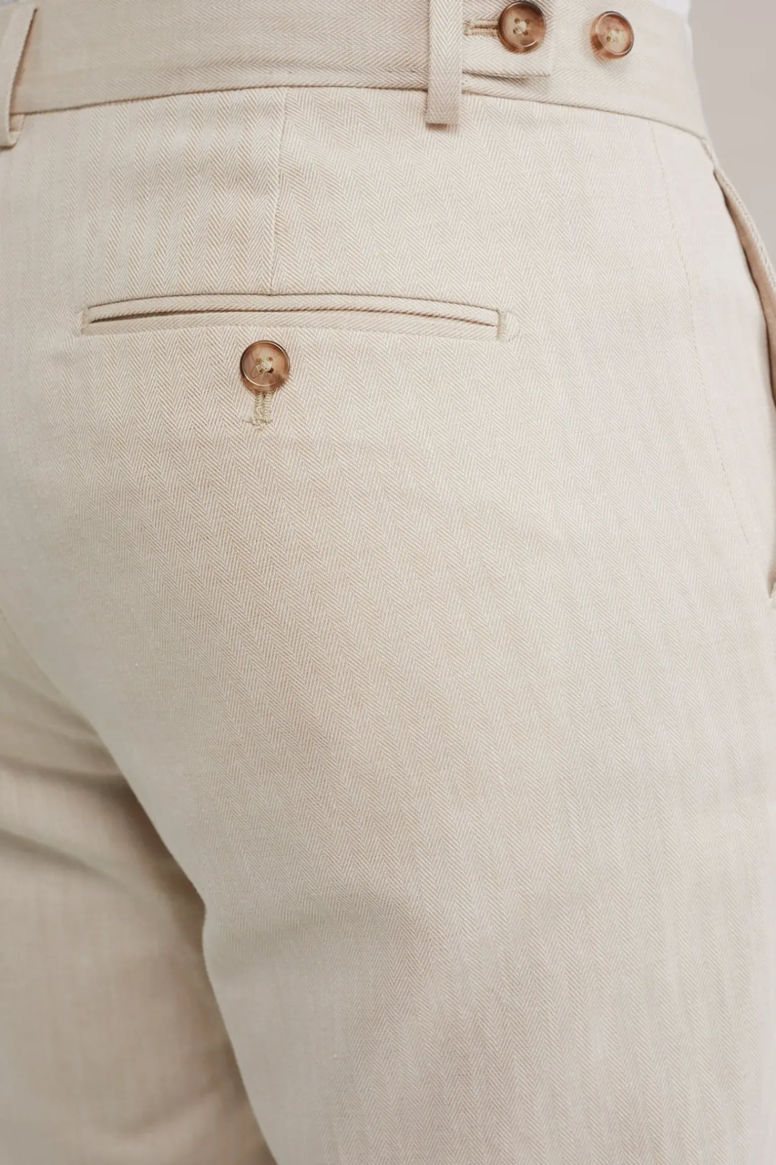 Slim fit pantalon met stretch en visgraatmotief