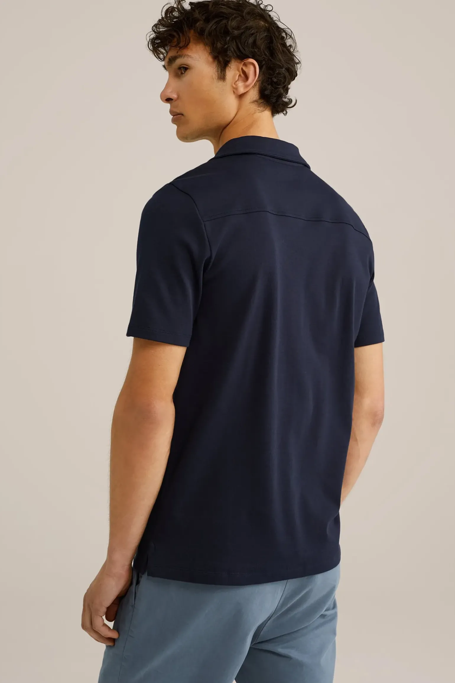 slim fit polo